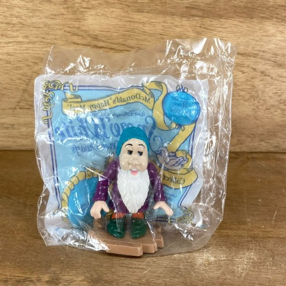 Vintage 1992 McDonalds Happy Meal Toy Disney Snow White Sleepy Brand New - Picture 2 of 5